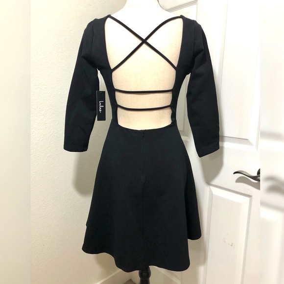 NWT LULU’S Don’t Stop the Beat Backless Crisscross Skater Dress Blk Sz M - Picture 4 of 15